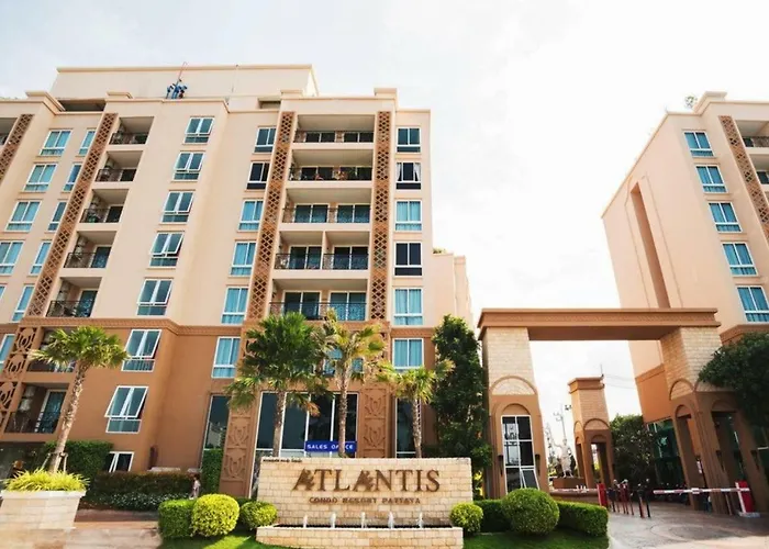 Atlantis Condo Resort Pattaya - Heaven For Family & Kids With Big Water Park
